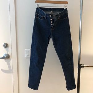 Levi's Wedgie Straight High Rise
